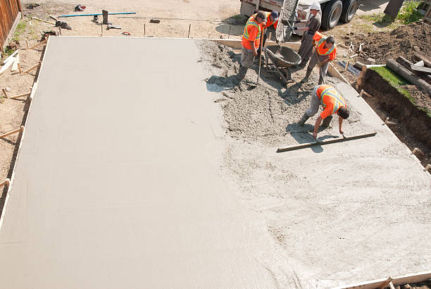 Best Concrete Pool Decks in Flowing Wells, AZ